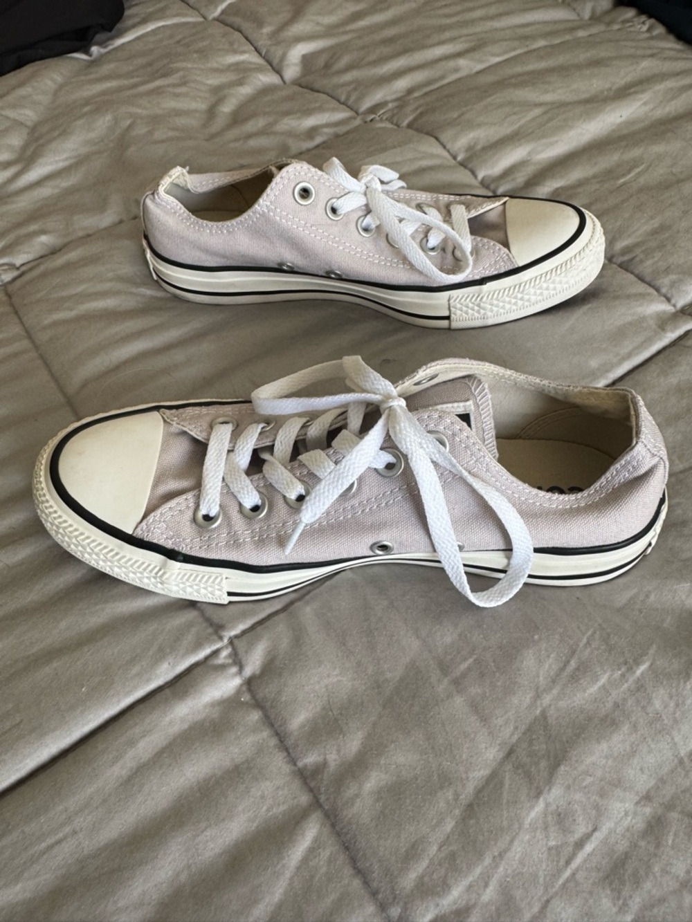 Converse Low Top Sneakers - Off-White (Light Purple) - Picture 3 of 4